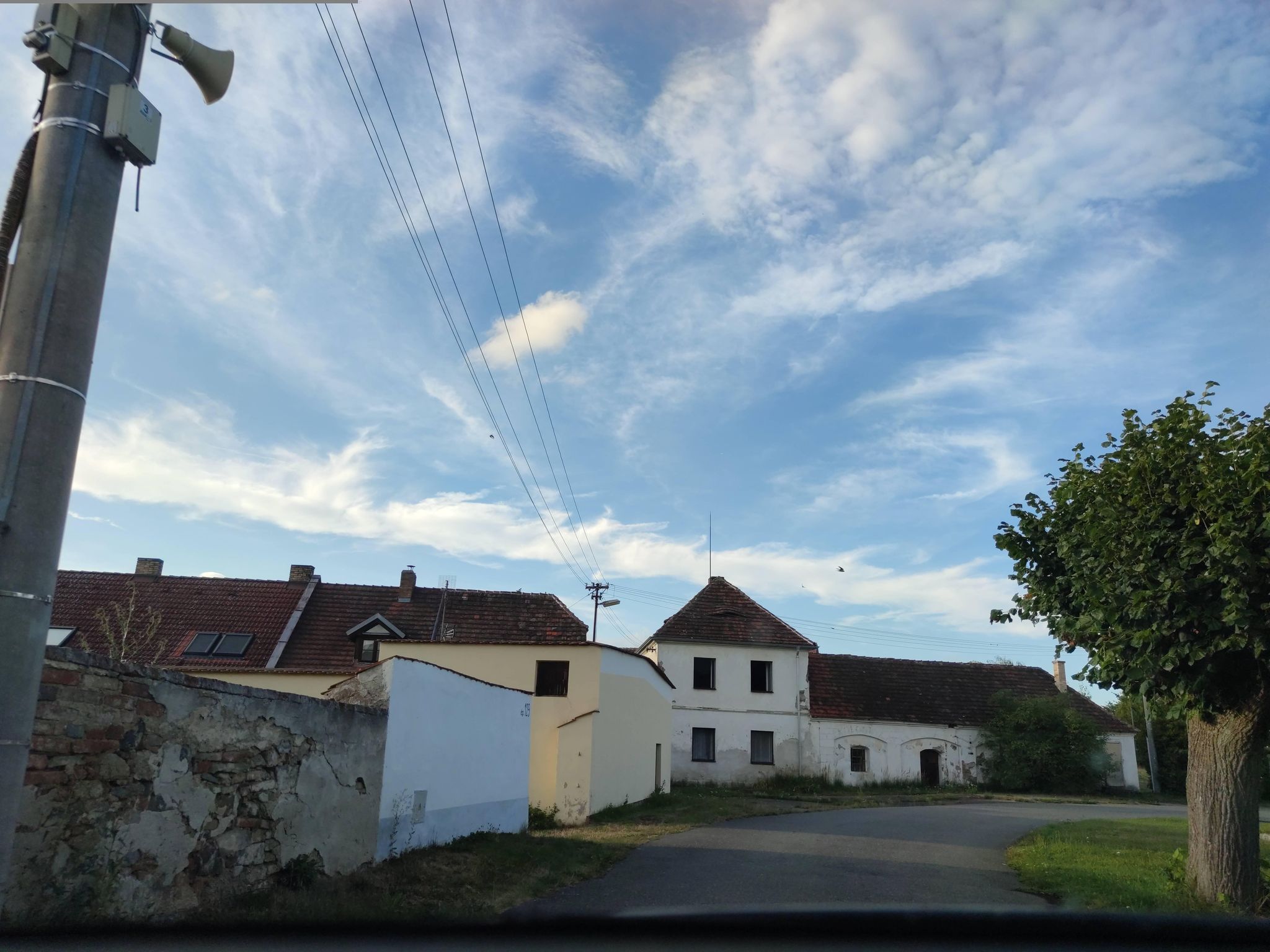 Dnešní pohled – Zámek Varvažov