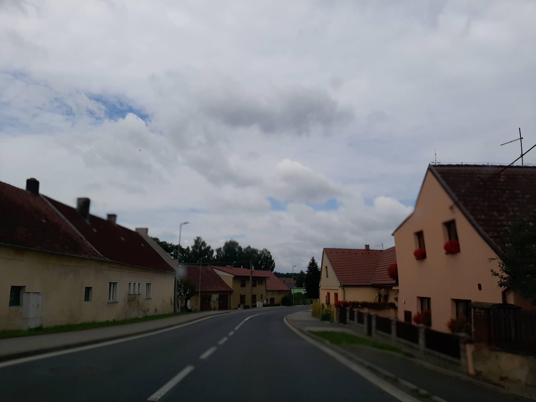 Dnešní pohled – Kostel svaté Maří Magdalény (Malý Bor)