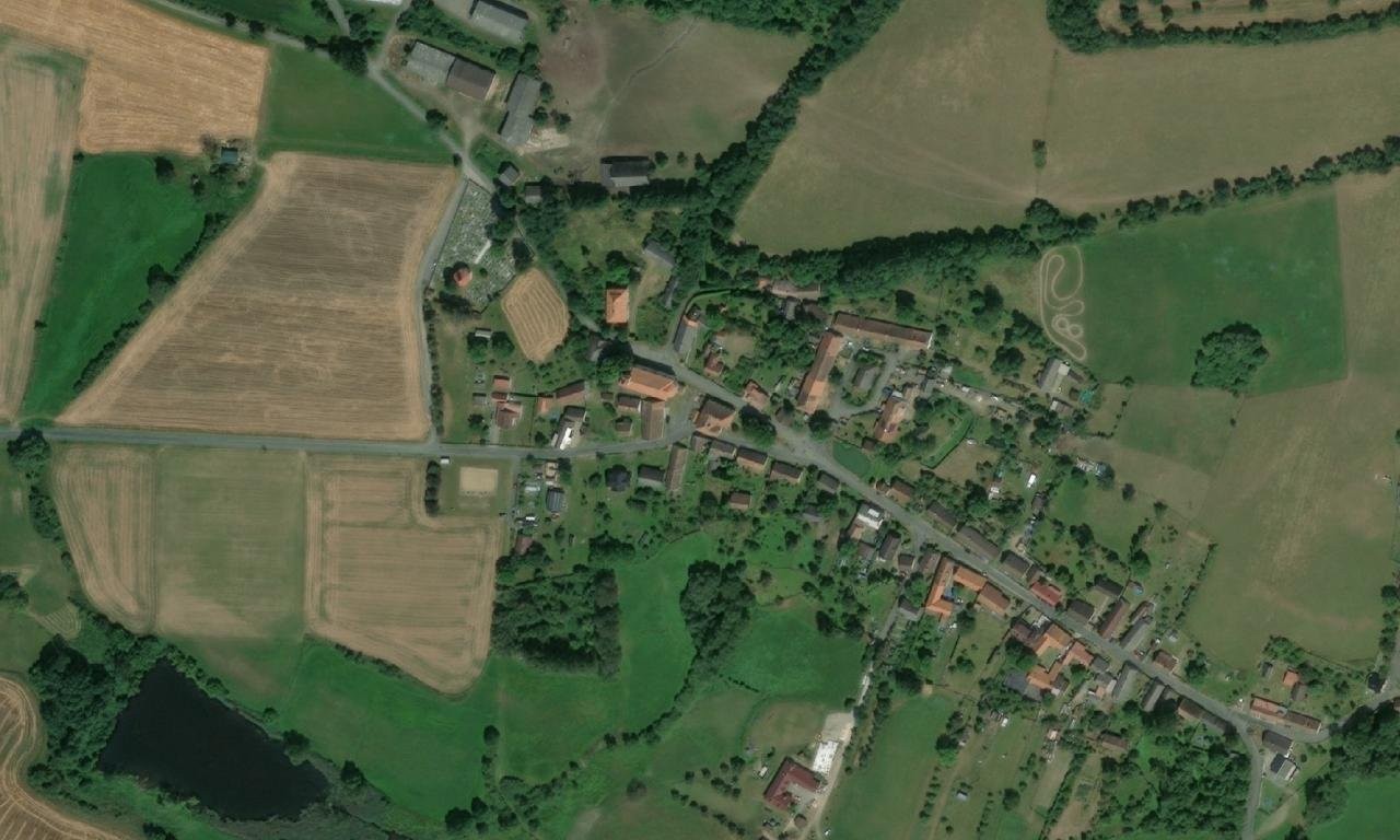 Děkanství a fara – letecký pohled