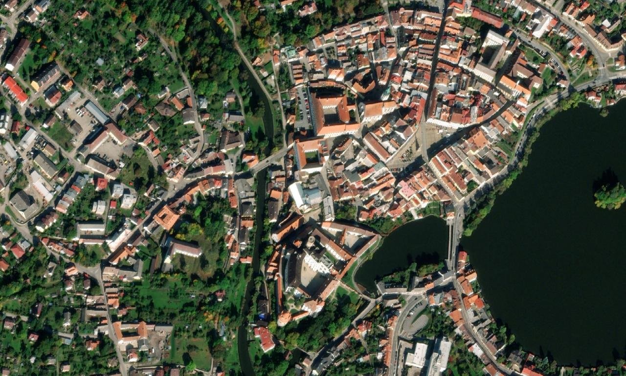 Dobrovského 4 – letecký pohled