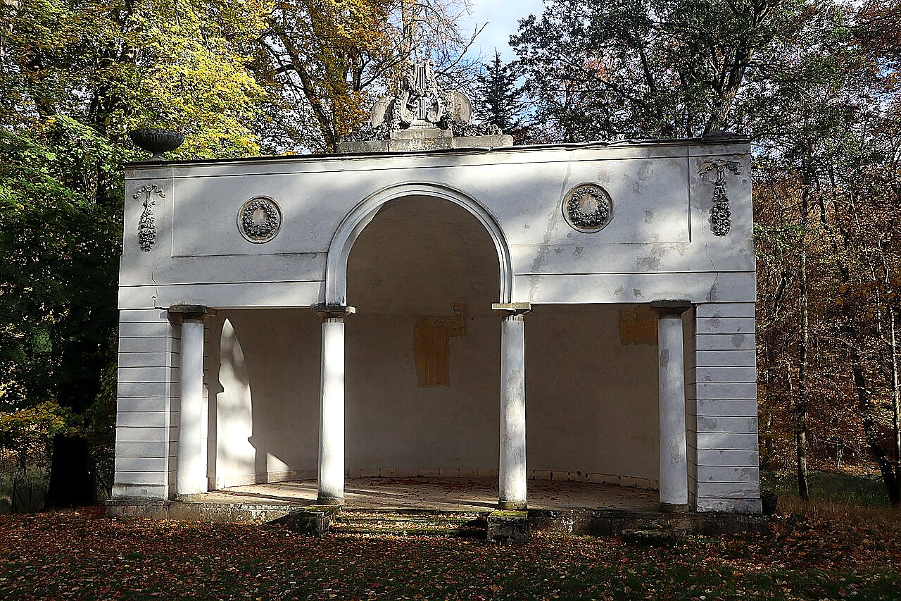 
<span>Apollonův chrám</span>
