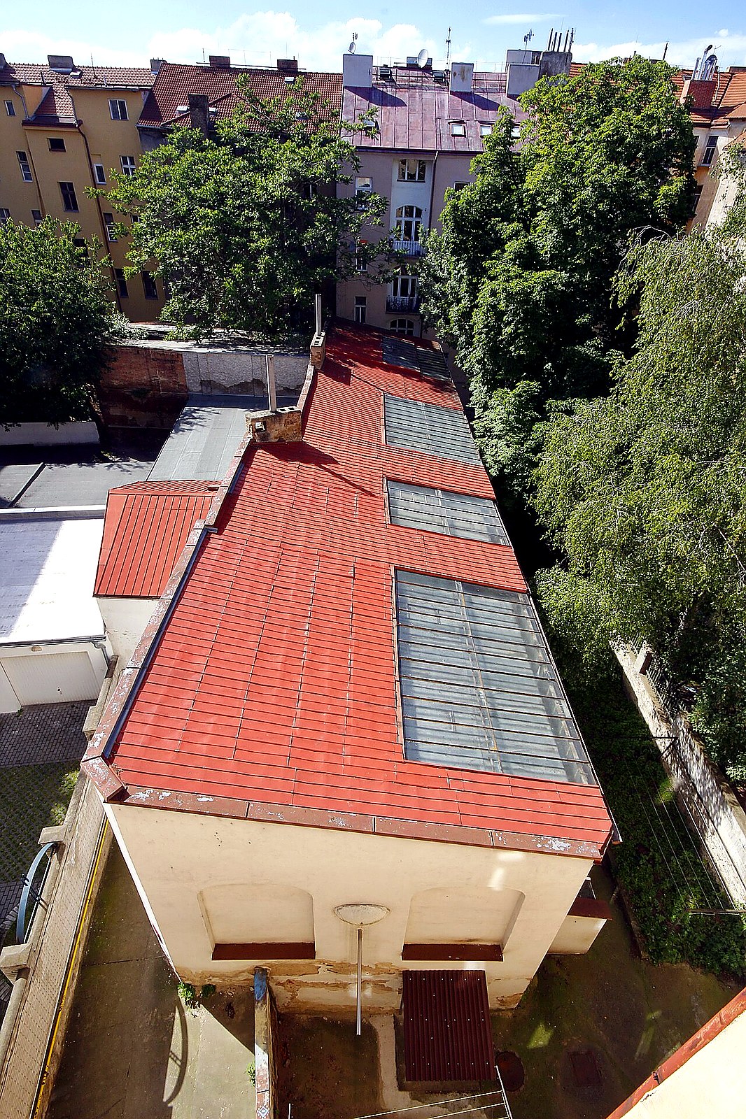 
<span>Ateliéry AVU</span>
