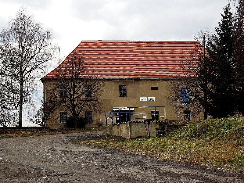 
<span>Bosyně</span>
