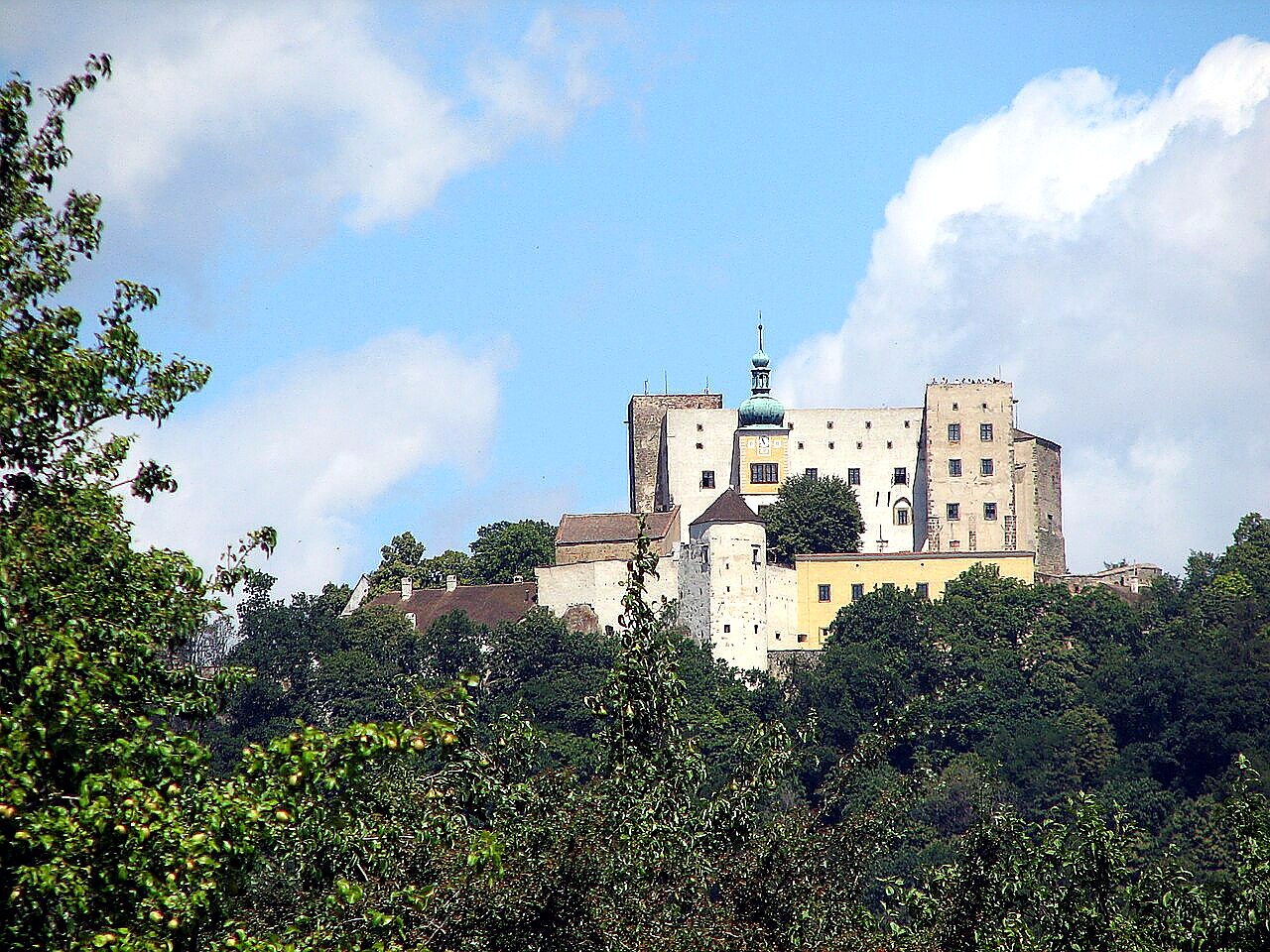 
<span>Buchlov</span>

