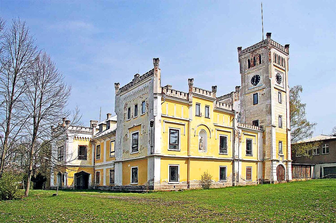 
<span>Býchory</span>
