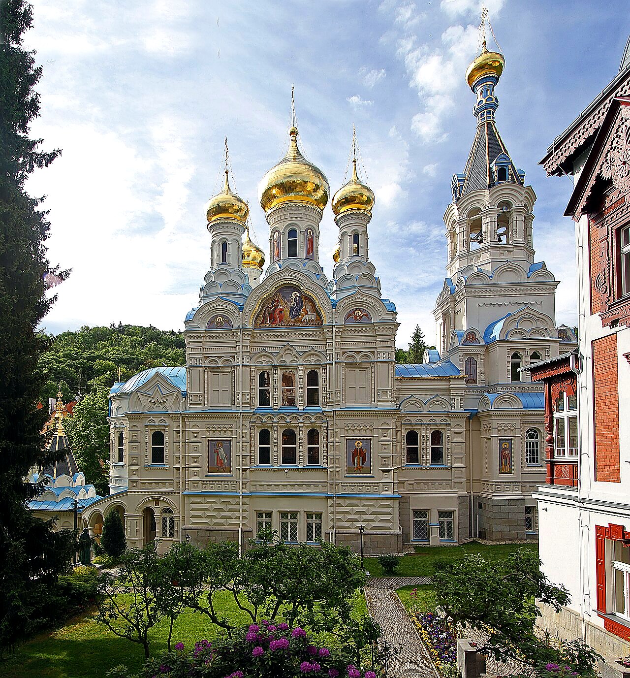 
<span>Chrám svatého Petra a Pavla</span>
