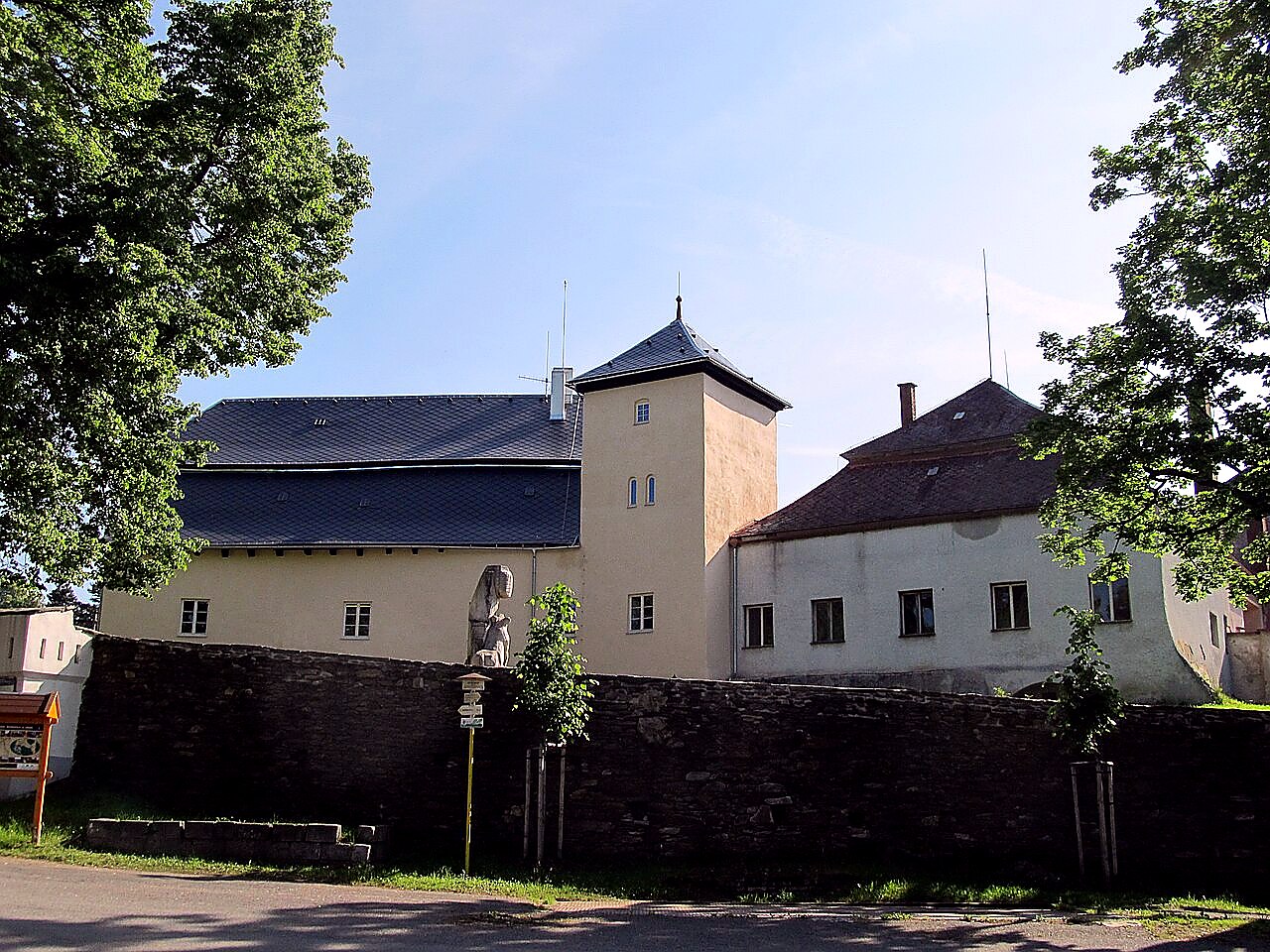 
<span>Dešenice</span>
