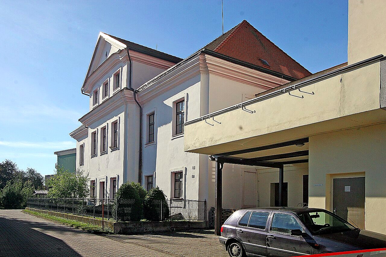 
<span>Domov důchodců</span>
