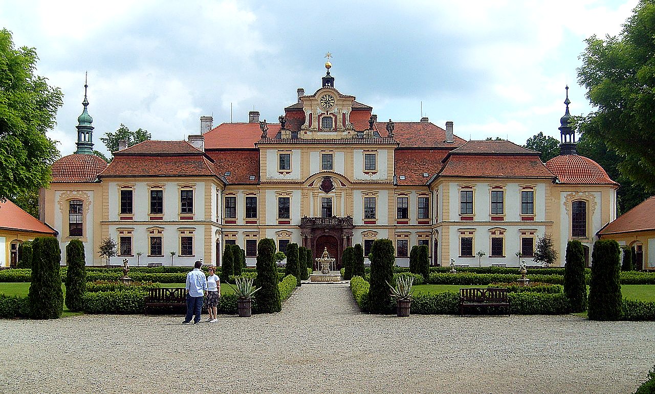 
<span>Jemniště</span>
