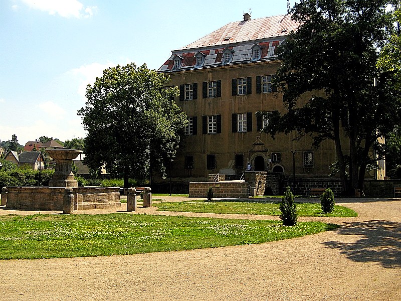
<span>Jílové</span>
