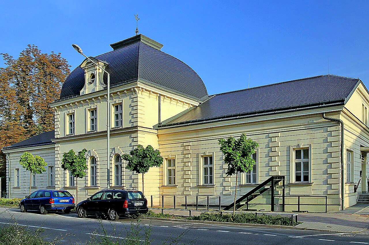 
<span>Kulturní a společenské středisko Střelnice</span>
