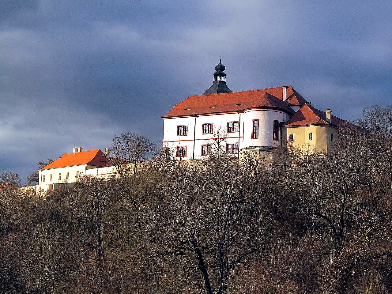 
<span>Nový Hrad (Jimlín)</span>
