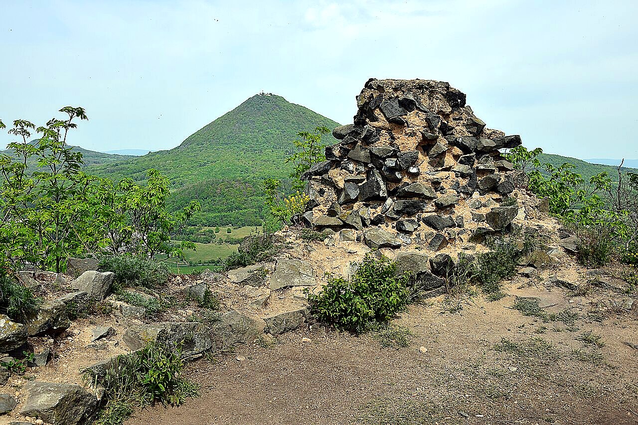 
<span>Ostrý (Březno)</span>
