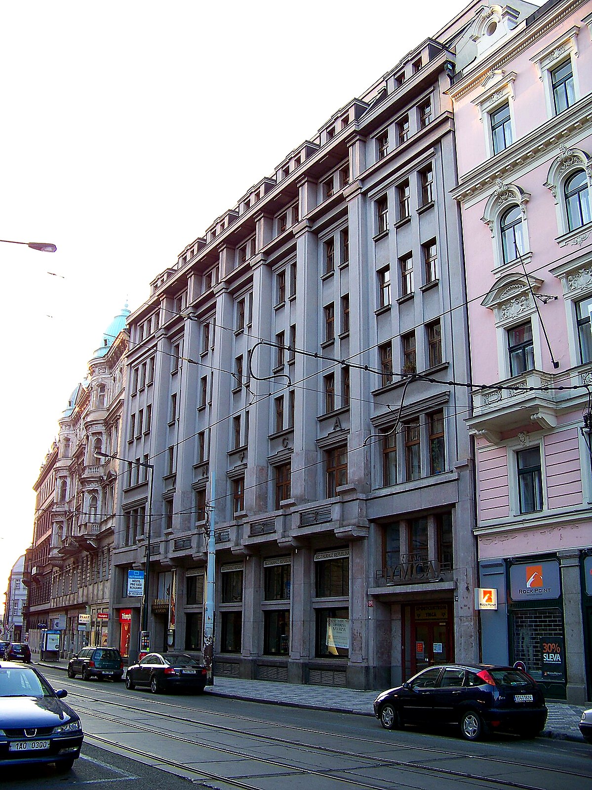 
<span>Palác YMCA</span>
