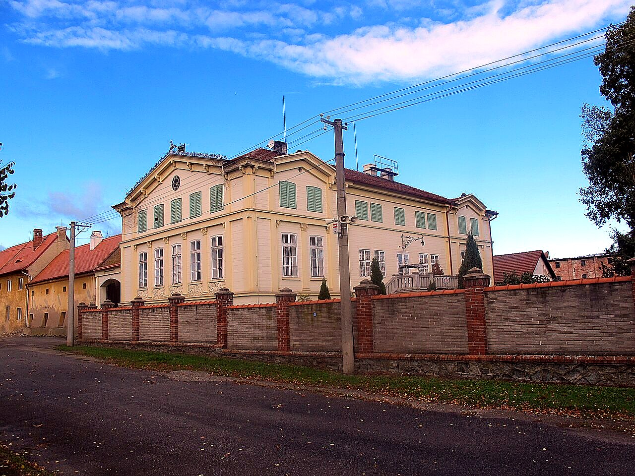 
<span>Strkovice</span>
