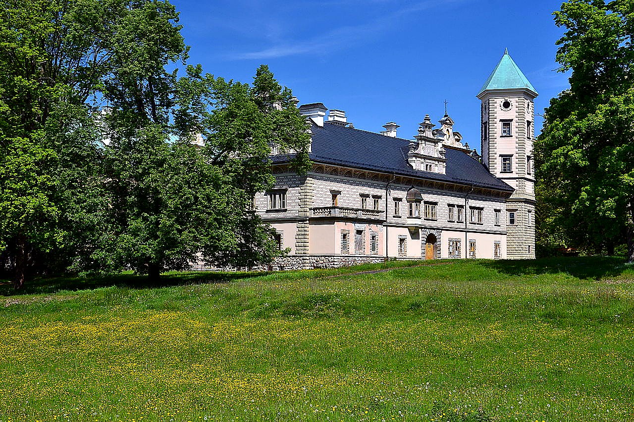 
<span>Stružná</span>
