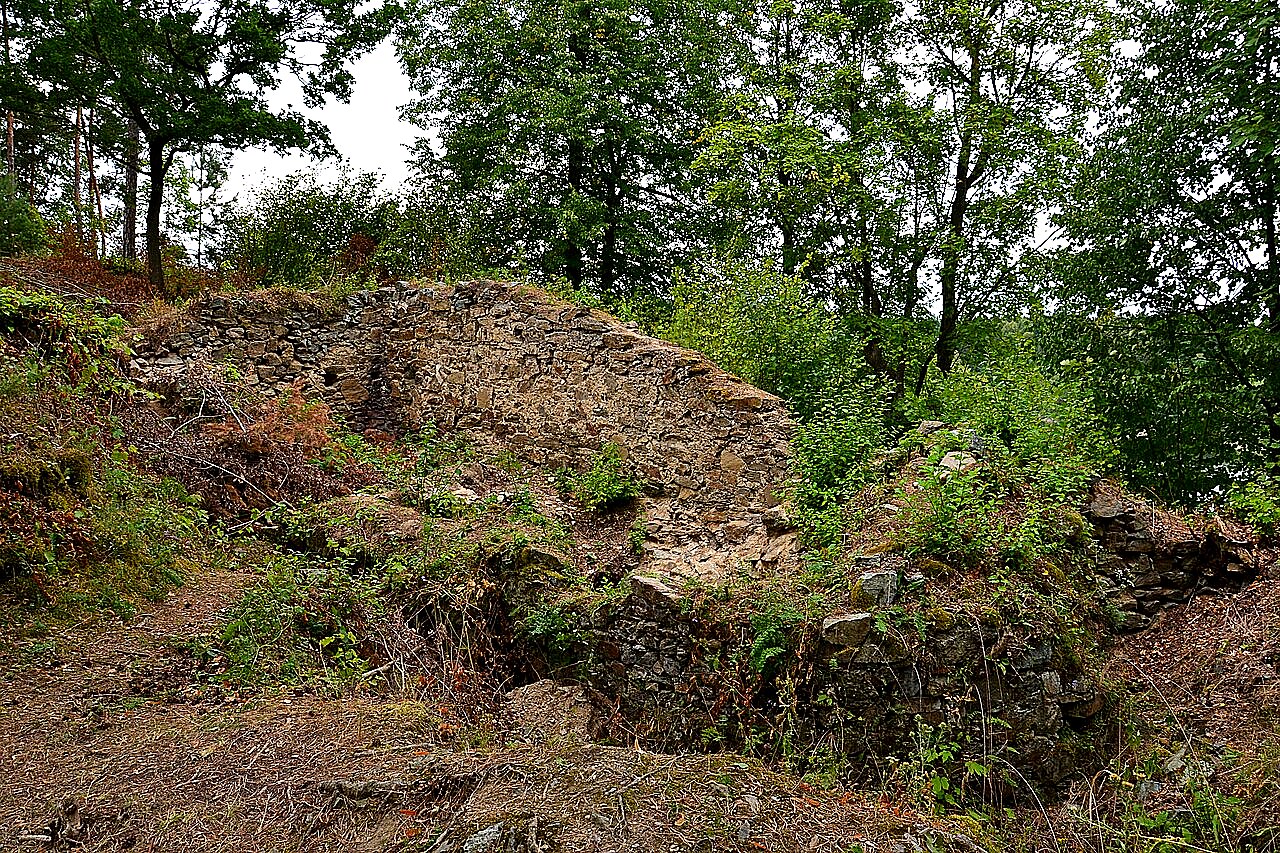 
<span>Velešín</span>
