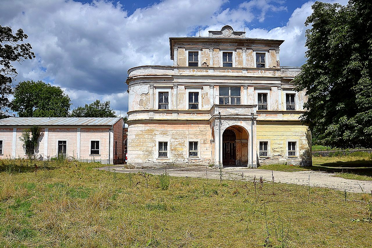 
<span>Velichov</span>
