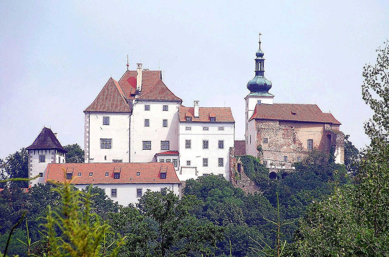 
<span>Vysoký Chlumec</span>
