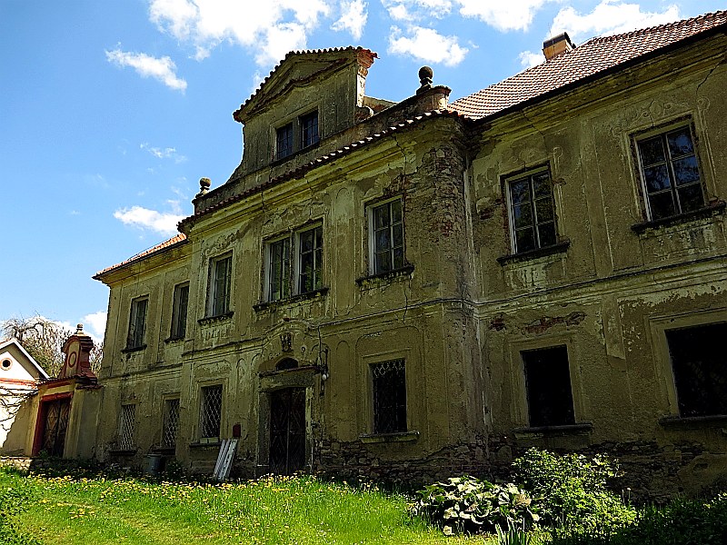 
<span>Zámek Bolechovice</span>
