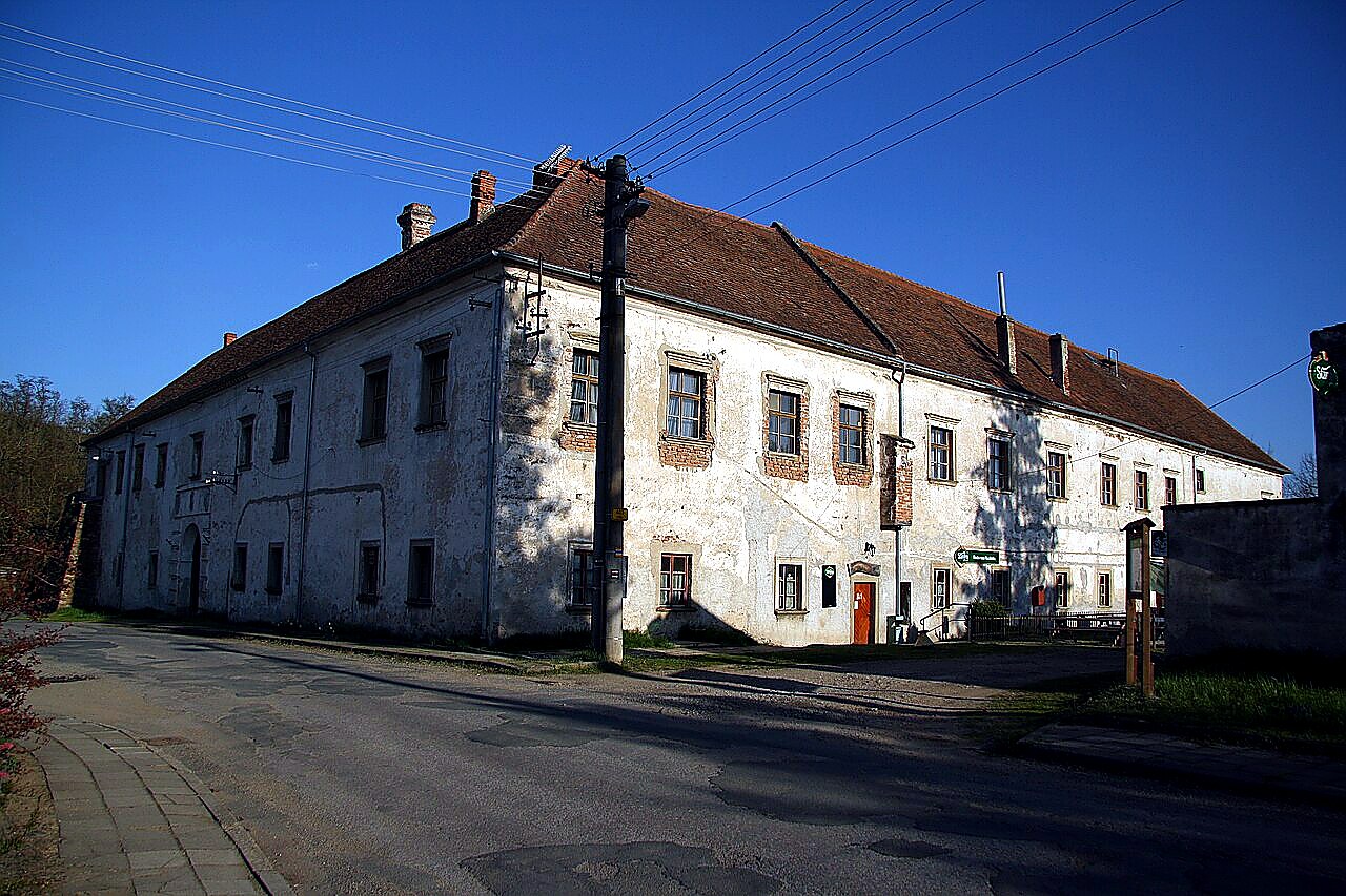 
<span>Zámek Hrubšice</span>
