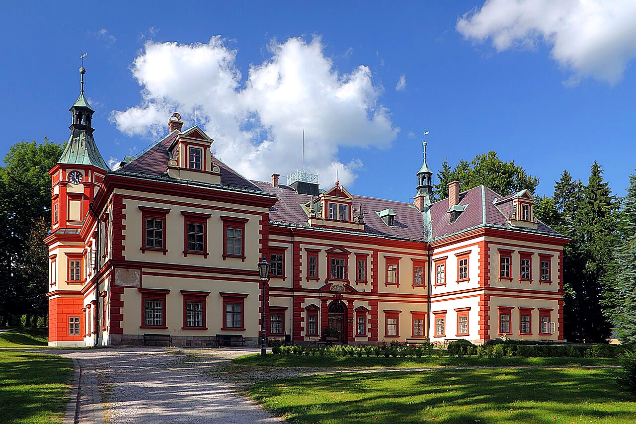 
<span>Zámek Jilemnice</span>
