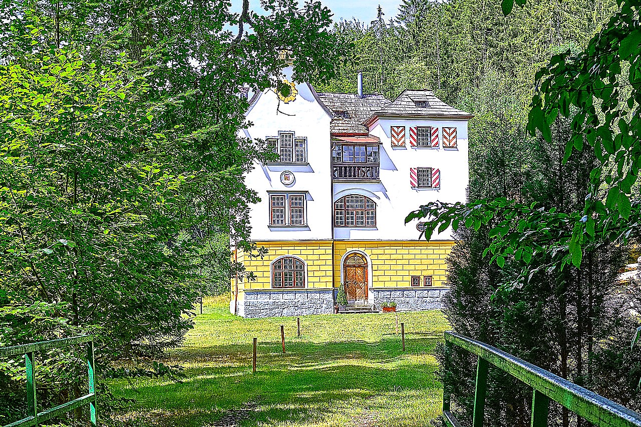 
<span>Zámek Nový Haimhausen</span>
