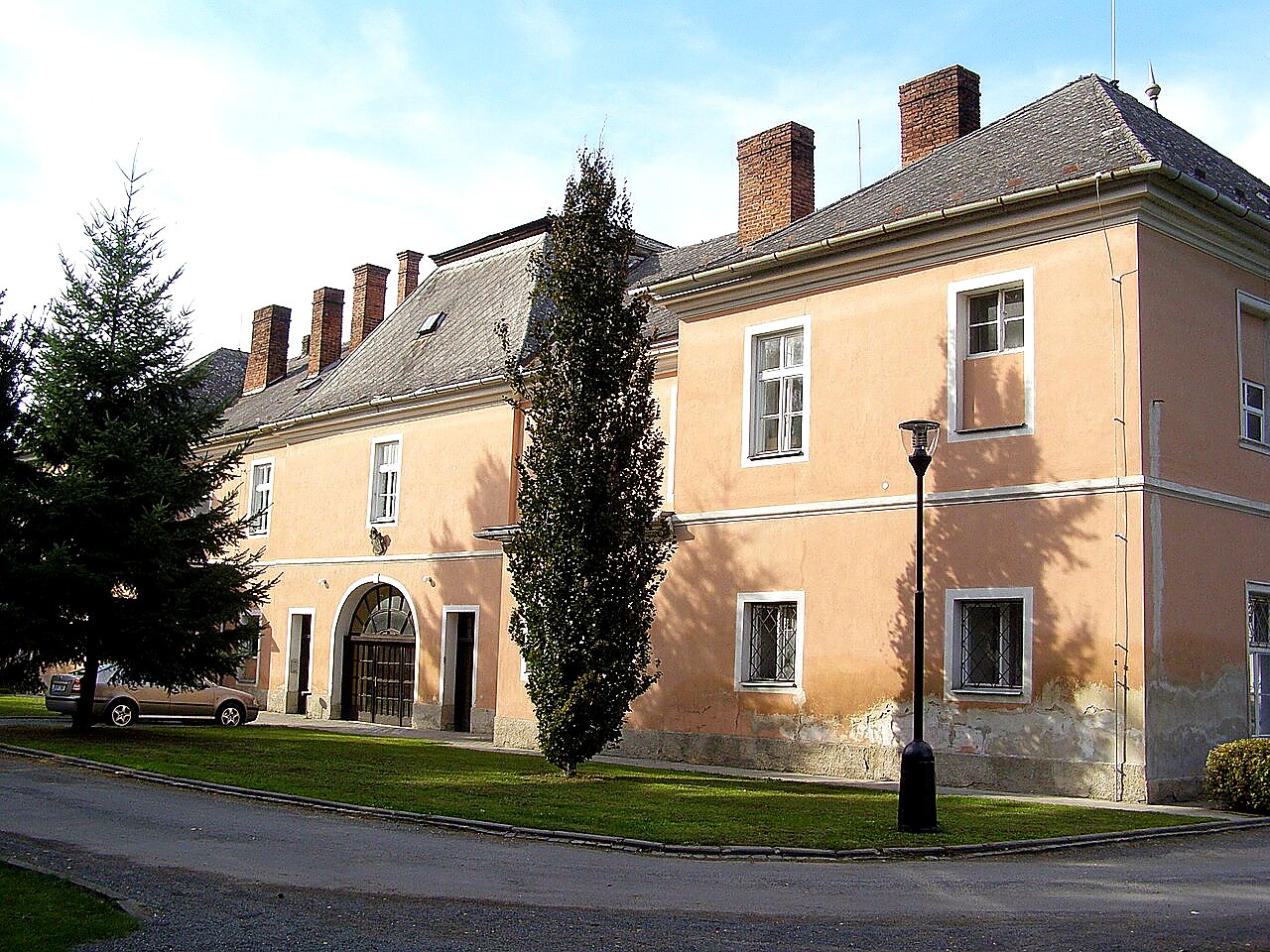 
<span>Zámek Velký Týnec</span>
