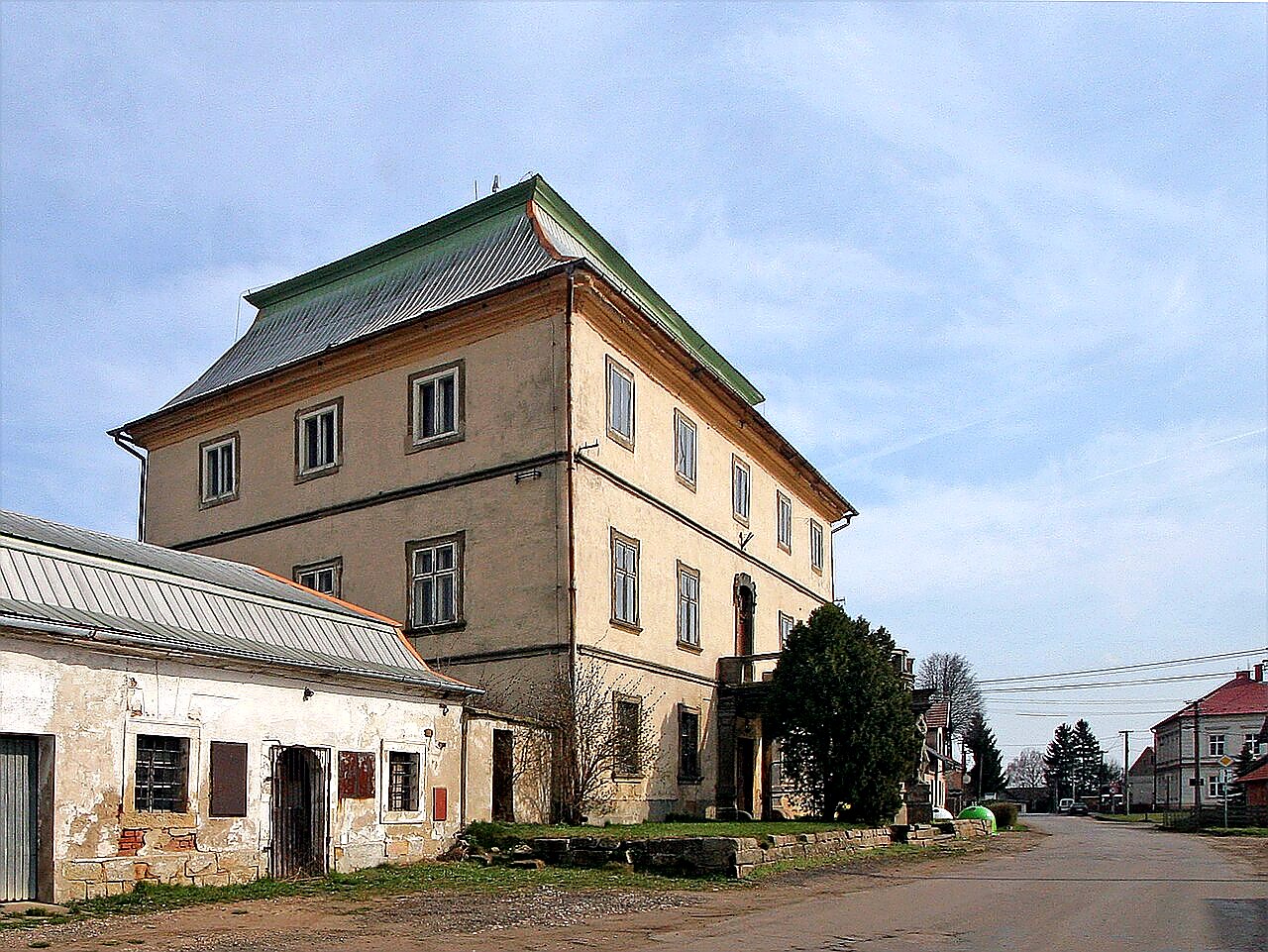 
<span>Zámek Volanice</span>
