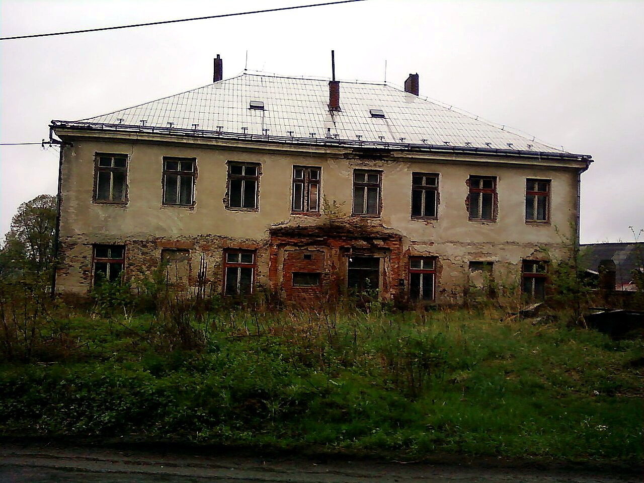 
<span>zámek Květinov</span>
