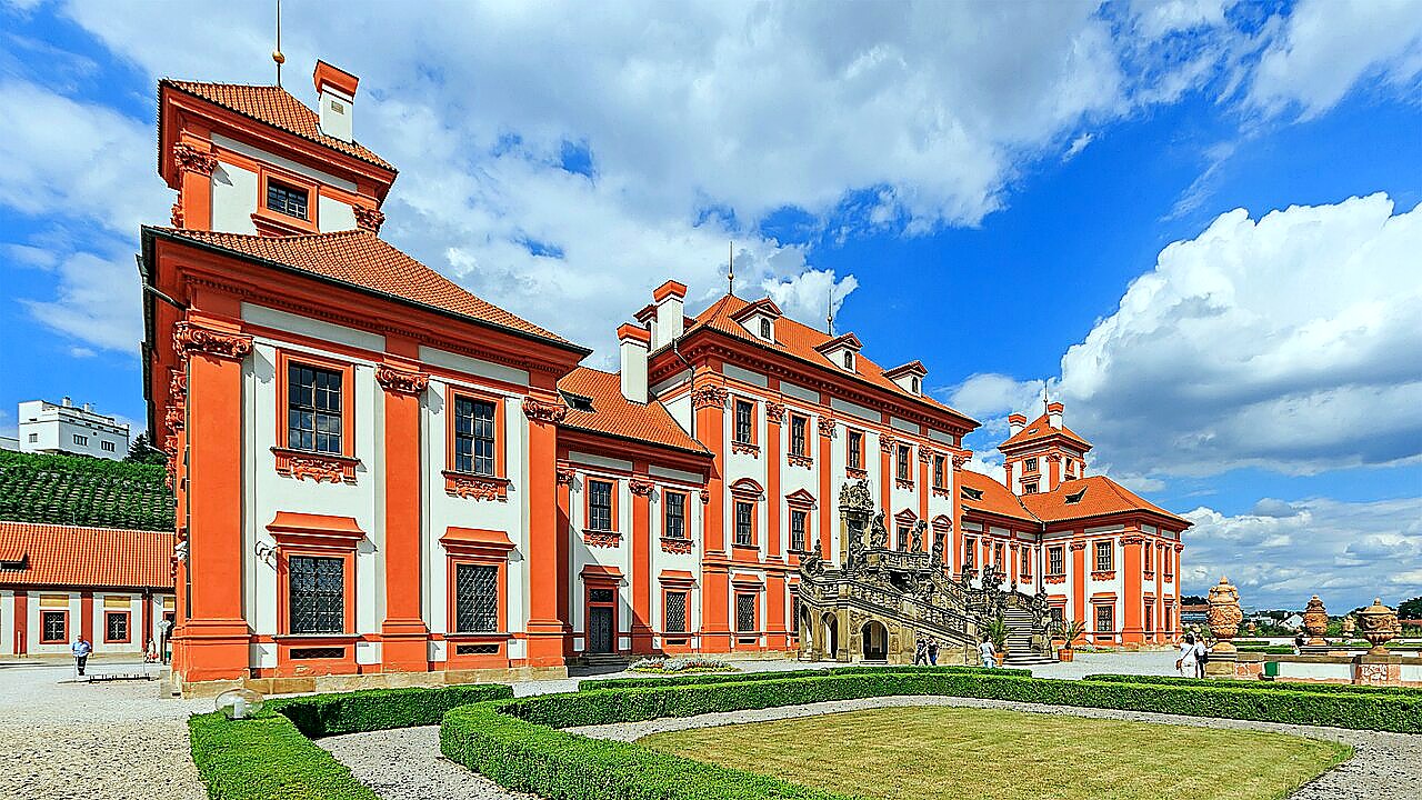 
<span>zámek Troja</span>

