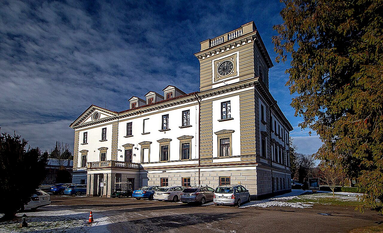 
<span>zámek Tvoršovice</span>
