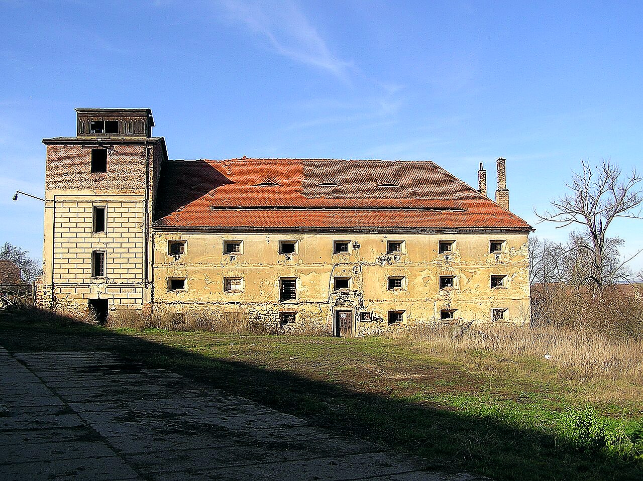 
<span>zámek Velemyšleves</span>

