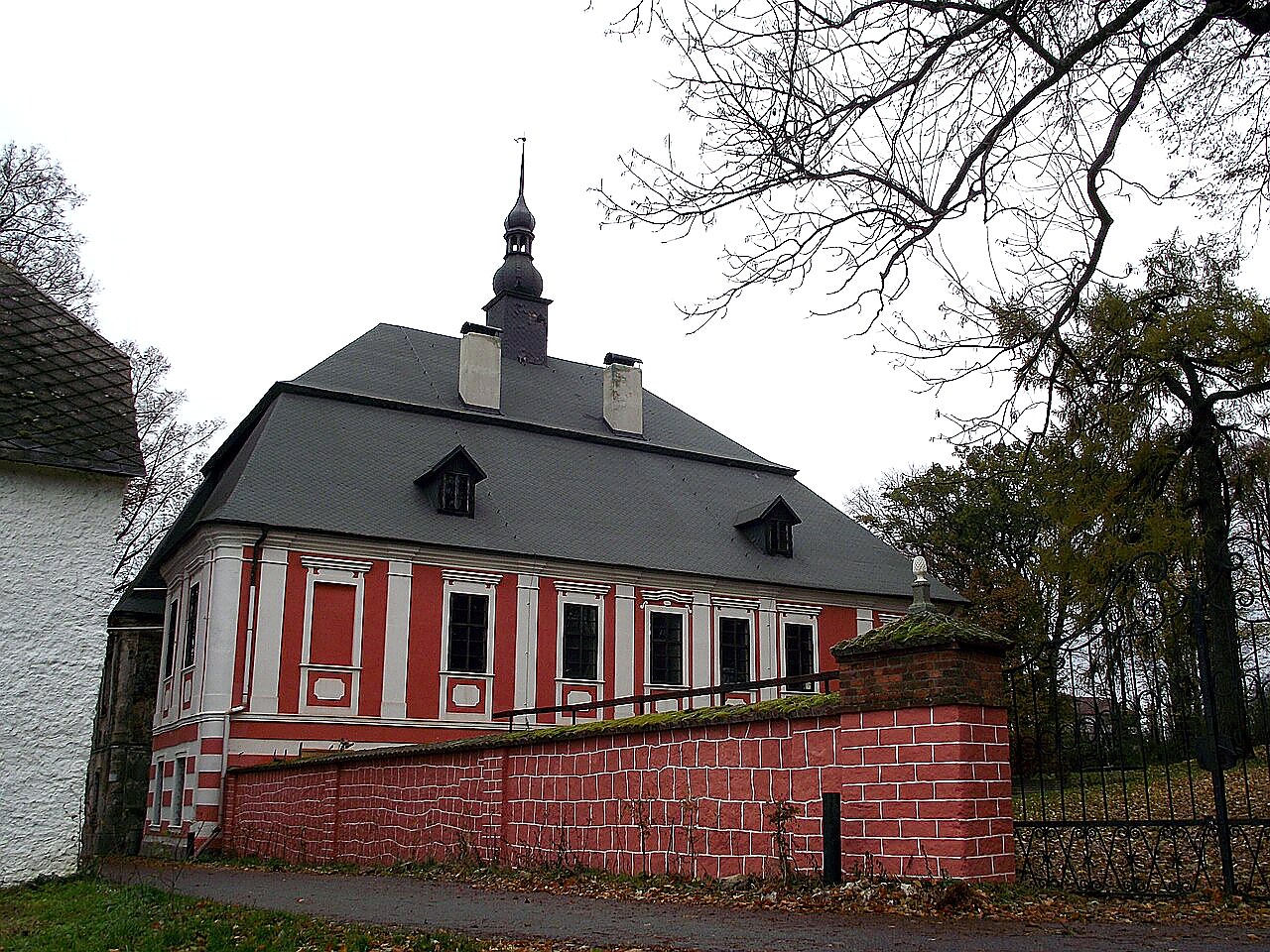 
<span>zámek Vyklantice</span>
