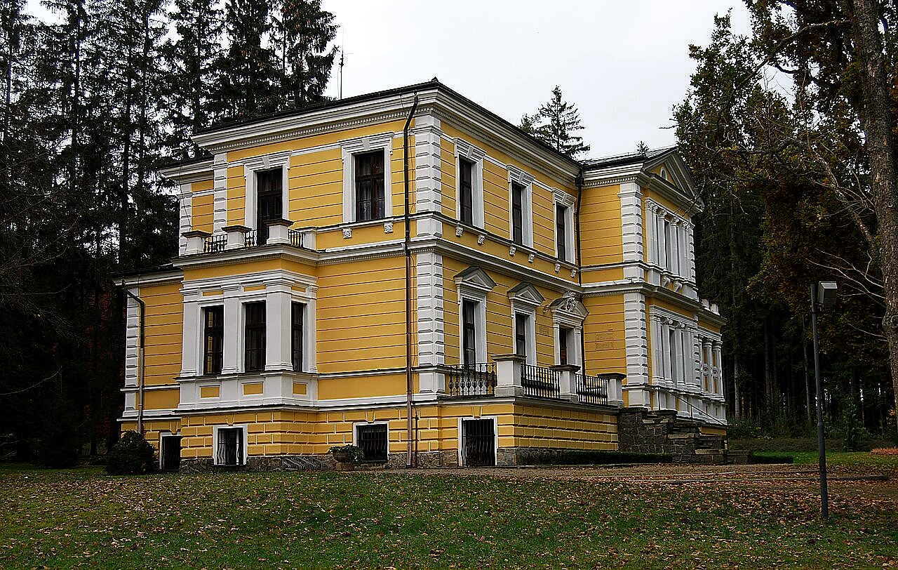 
<span>zámek Vysoká u Příbramě</span>
