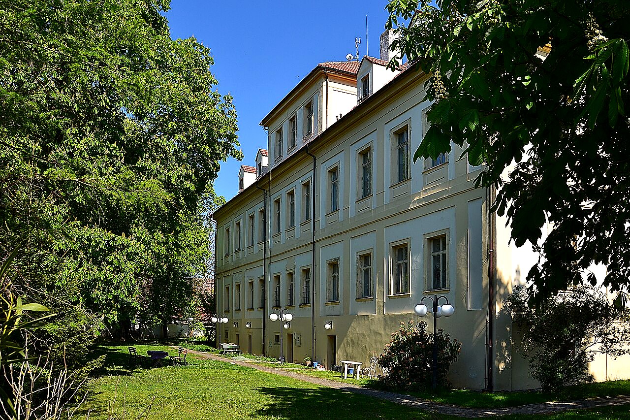 
<span>Údlice</span>
