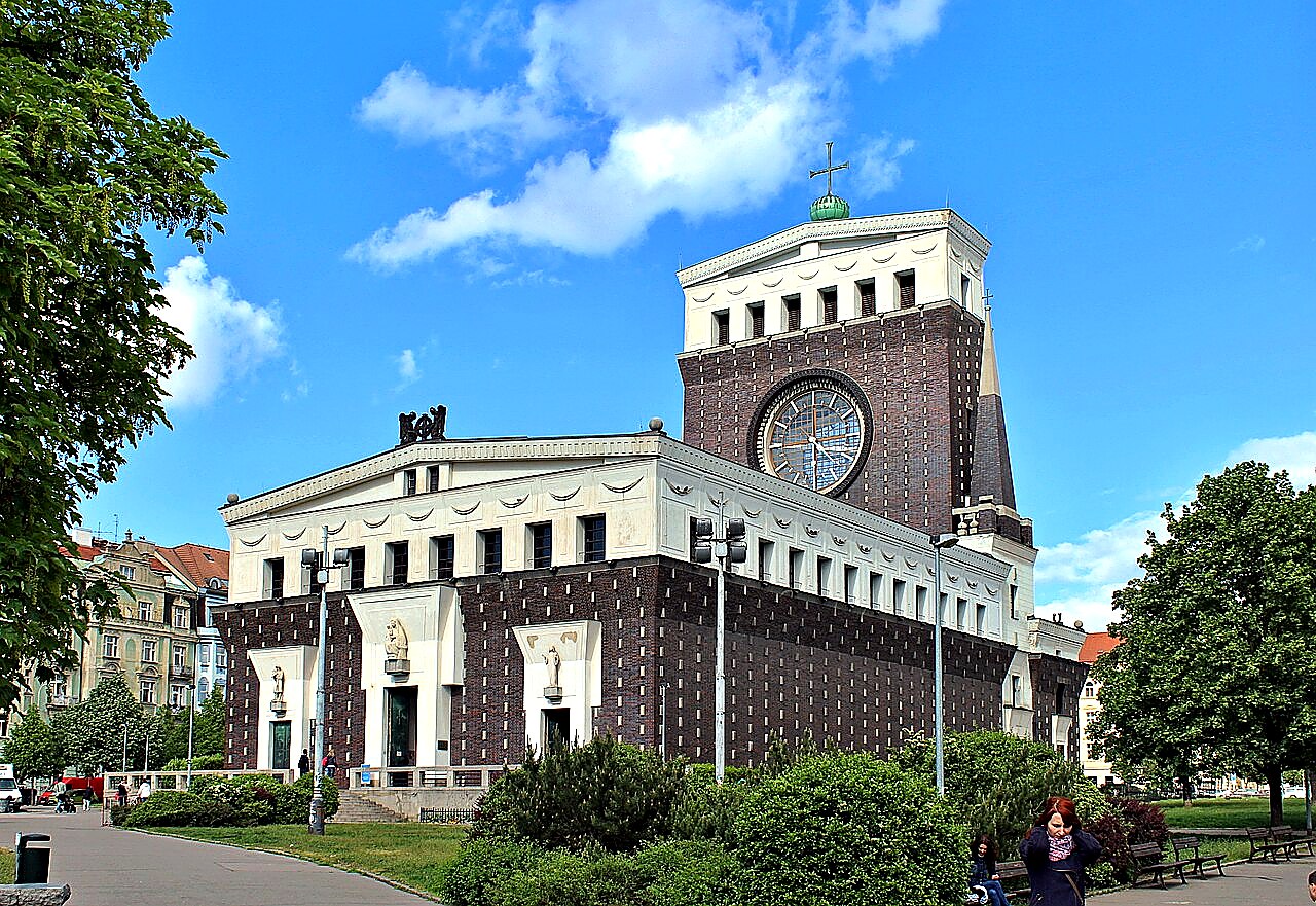 
<span>Kostel Nejsvětějšího Srdce Páně v Praze</span>
