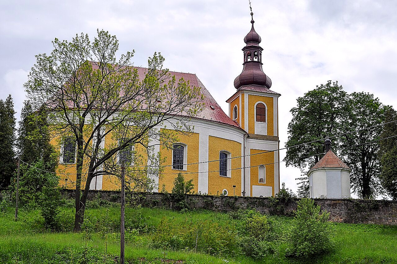 
<span>Kostel svatého Michaela archanděla (Vernéřovice)</span>
