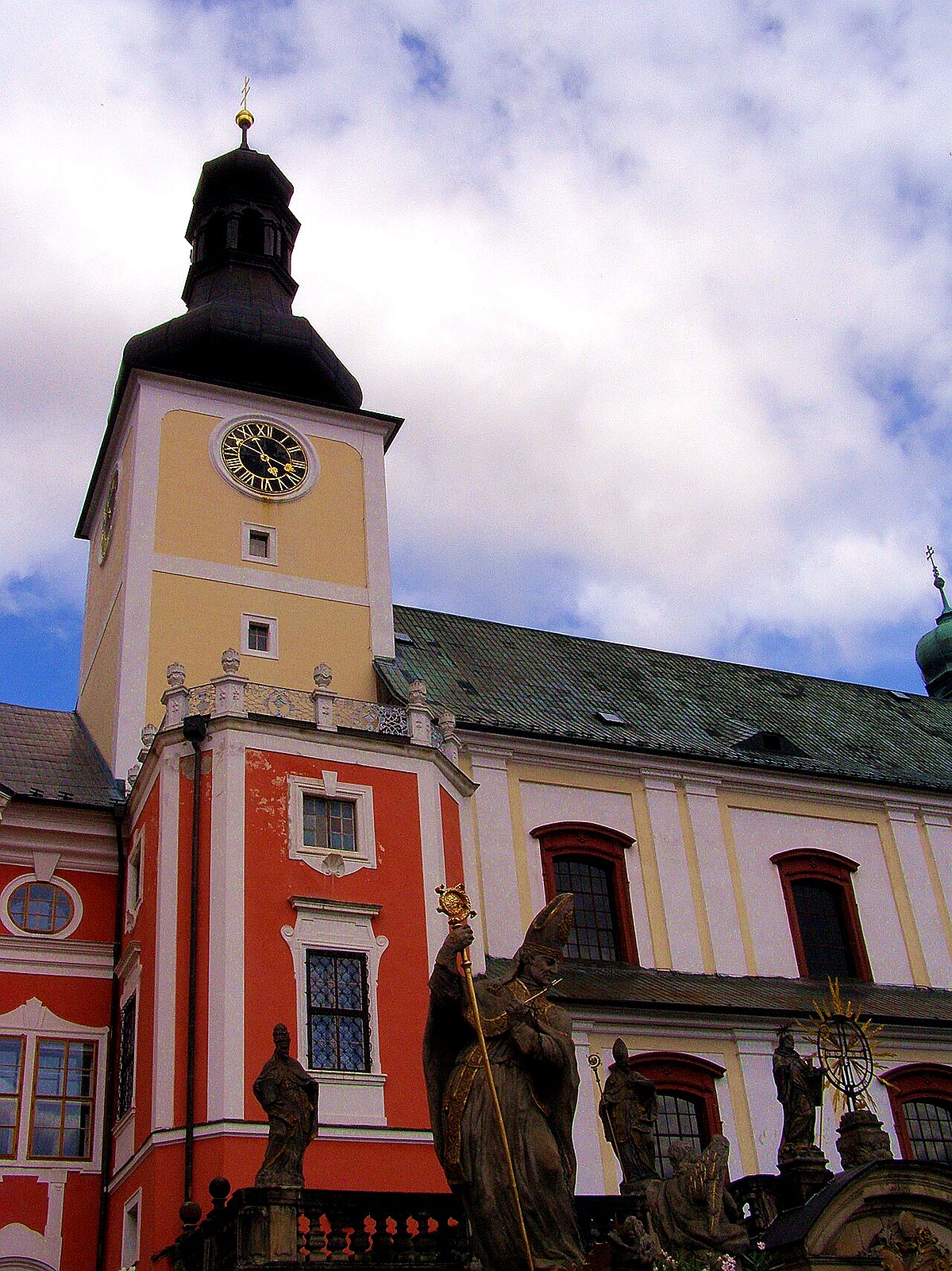 
<span>Kostel svatého Vojtěcha (Broumov)</span>
