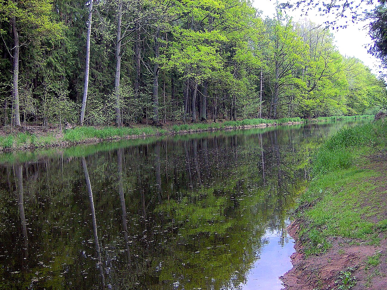 
<span>Nová řeka</span>
