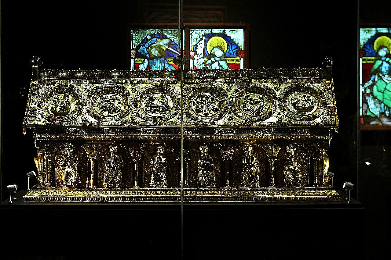 
<span>Relikviář svatého Maura</span>
