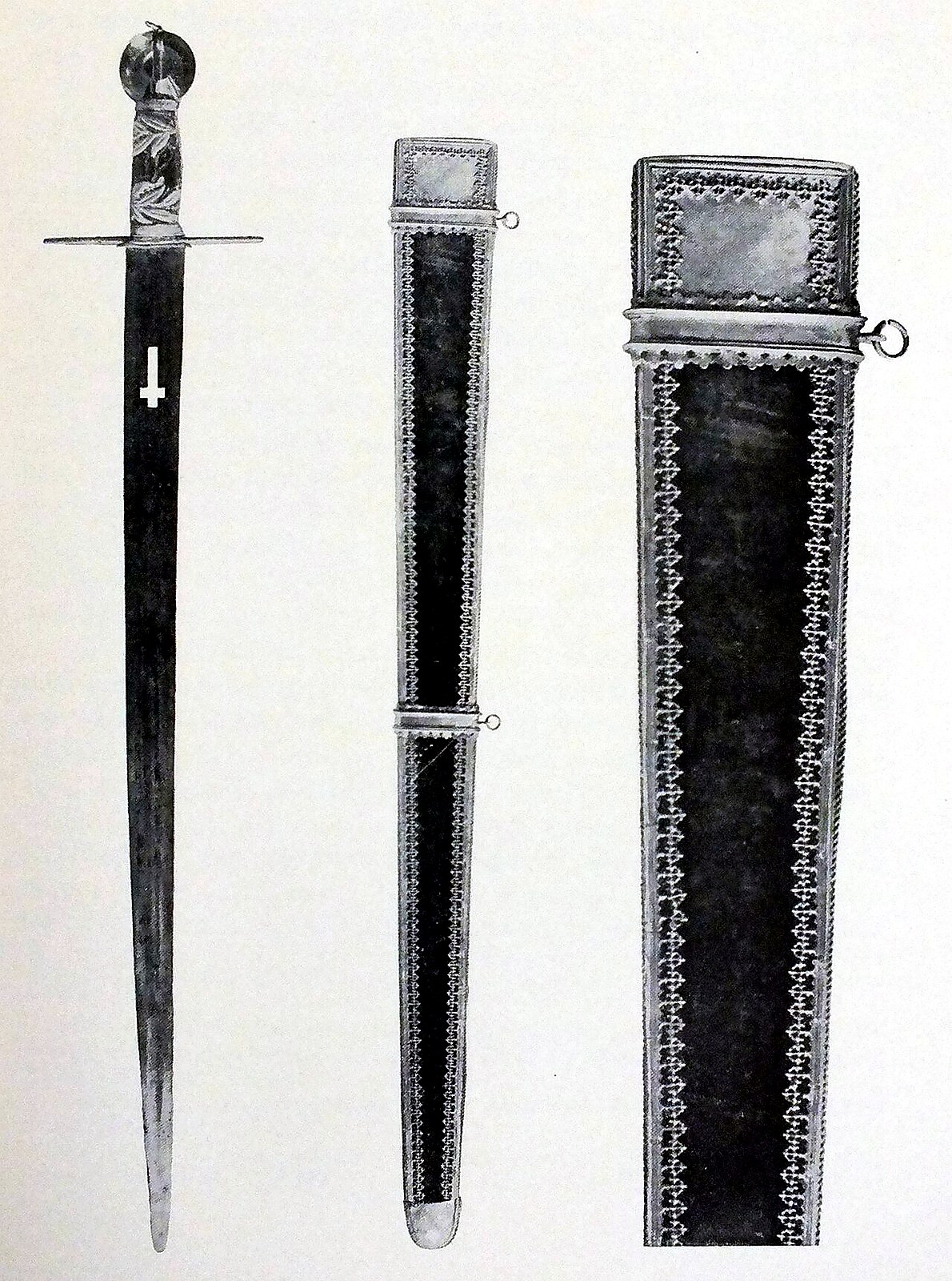 
<span>Svatováclavský meč</span>
