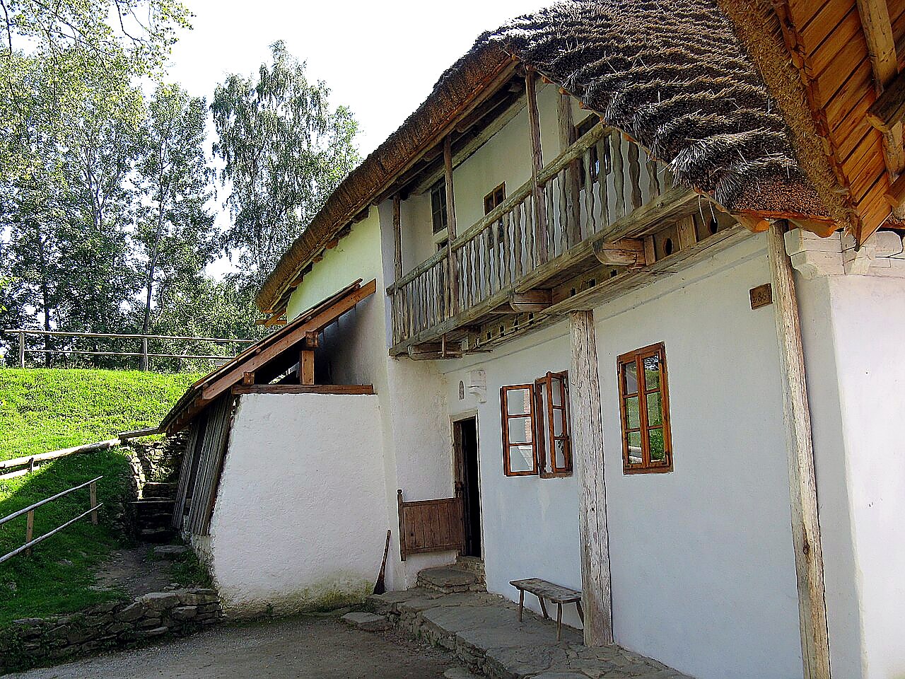 
<span>Vodní mlýn Hoslovice</span>
