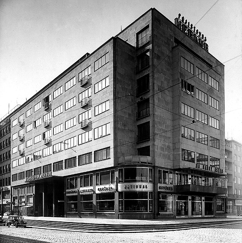 
<span>Palác Merkur</span>
