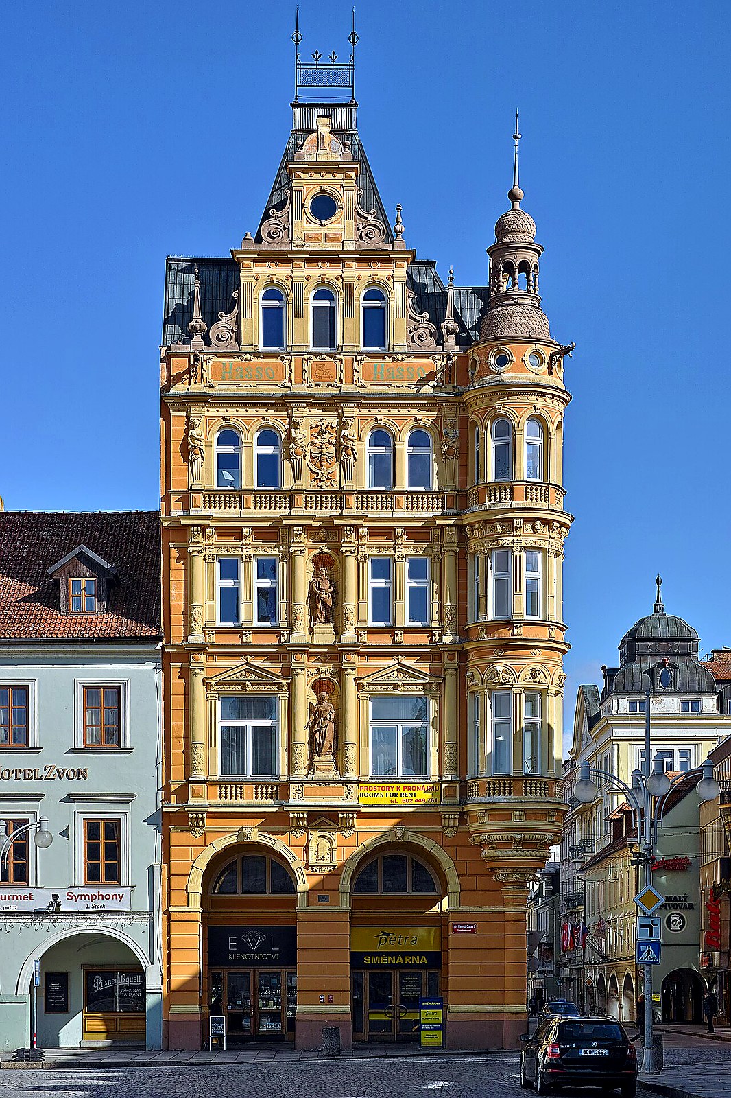 
<span>Palác Včela</span>
