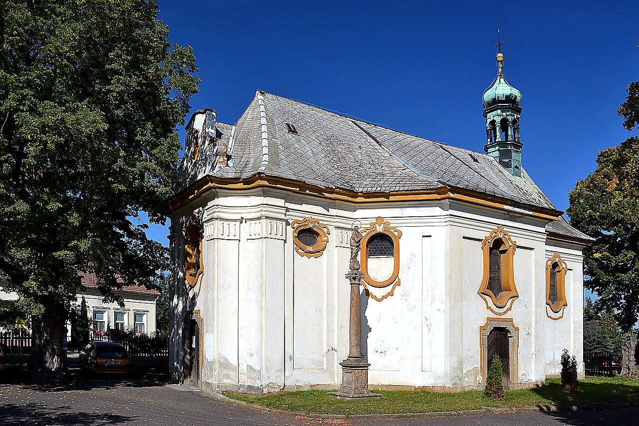 
<span>Kaple svaté Anny (Vikletice)</span>
