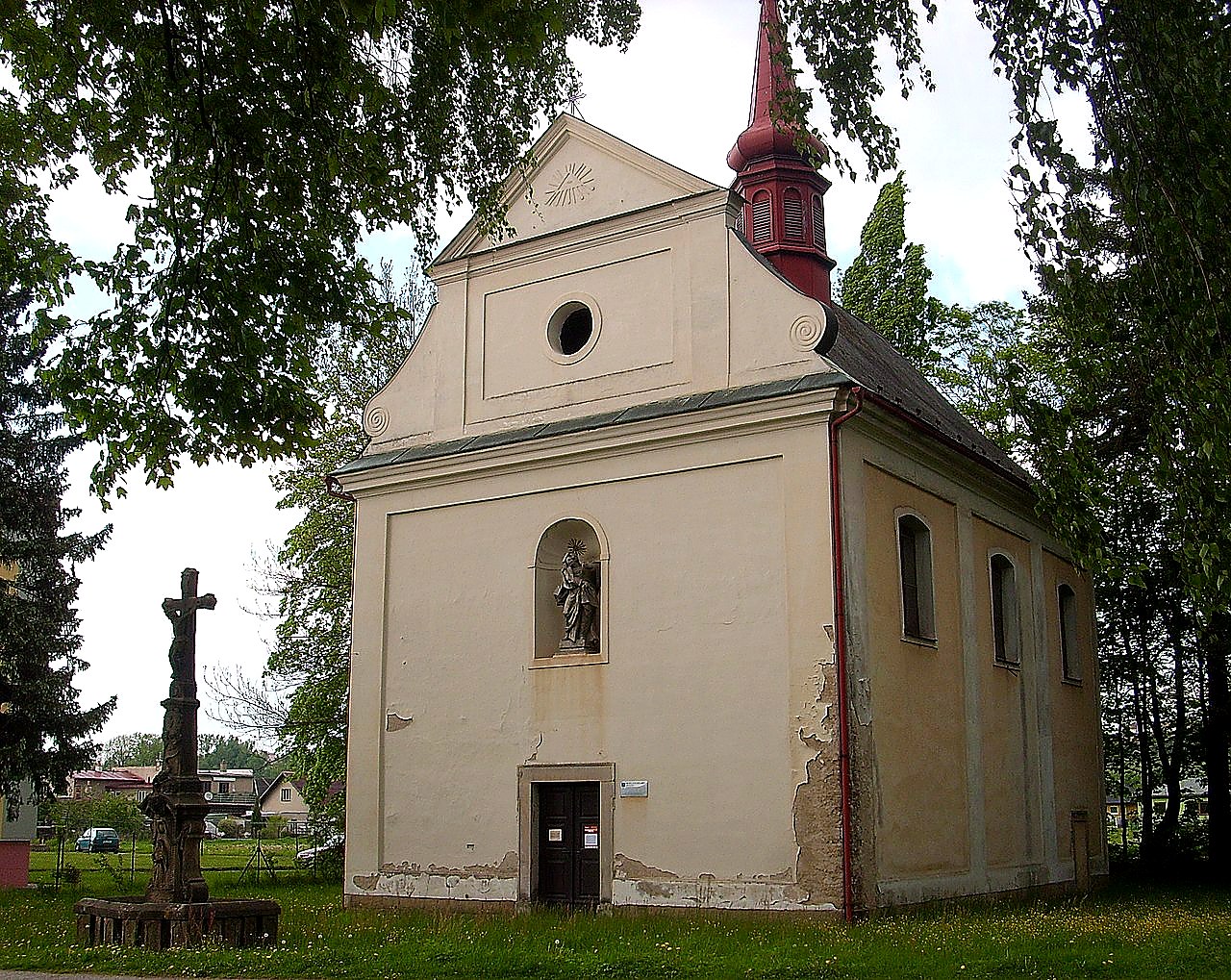
<span>Kaple svaté Anny (Hylváty)</span>
