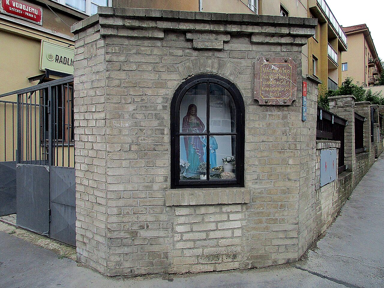 
<span>Kaple svaté Anny v Radlické</span>
