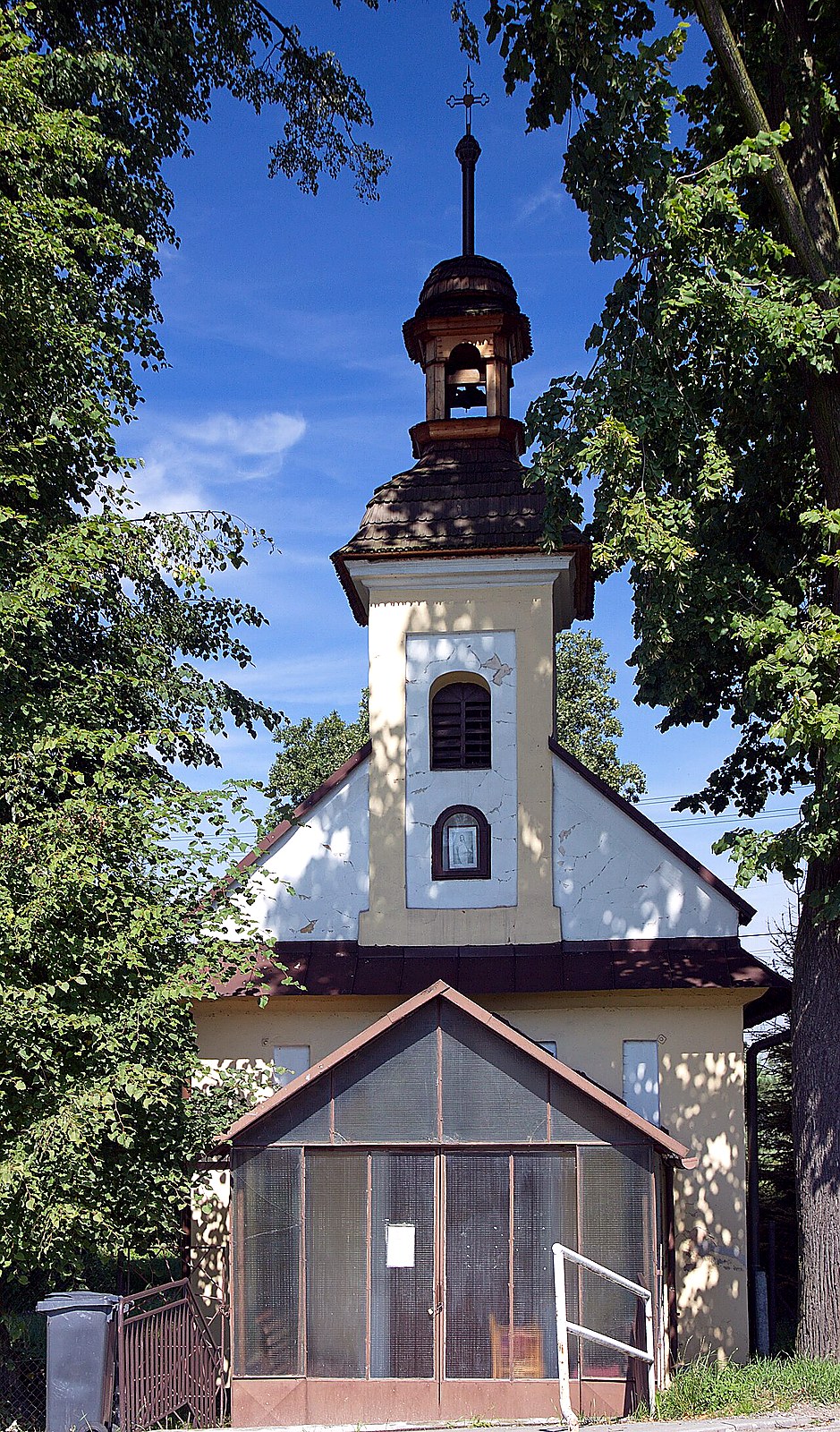 
<span>Kaple svatého Jana Nepomuckého (Závada)</span>
