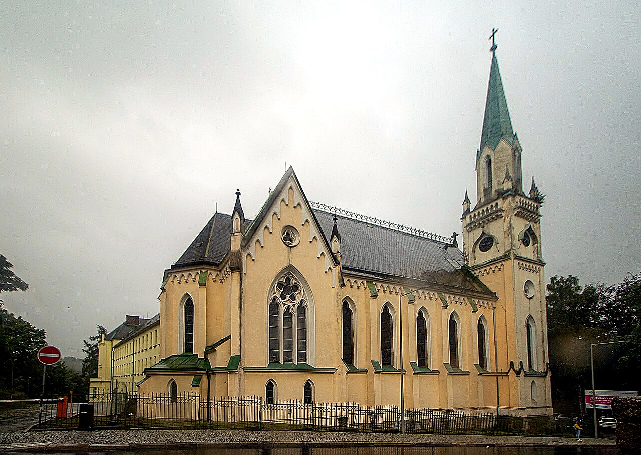 
<span>Kostel Božského srdce Páně v Liberci</span>

